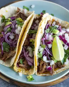 Slow Cooker Chipotle Beef Tacos